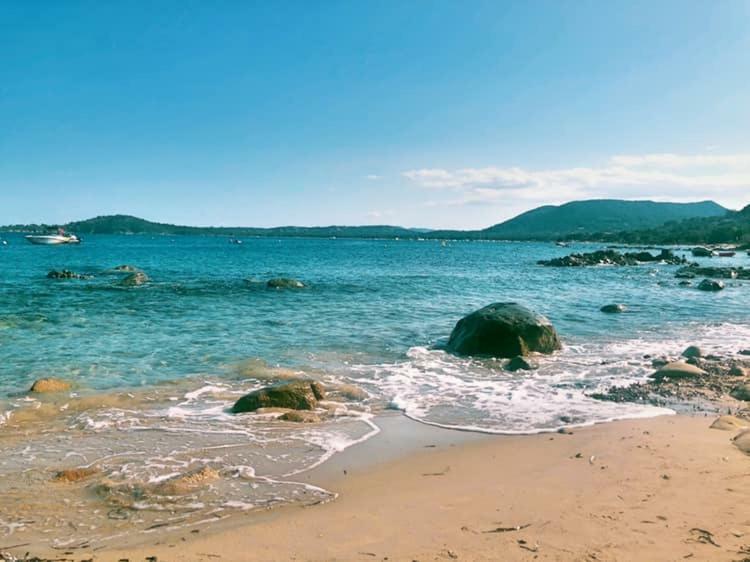 Marina di pinarello, appt climatisé à 400m de la plage Zonza Exterior foto